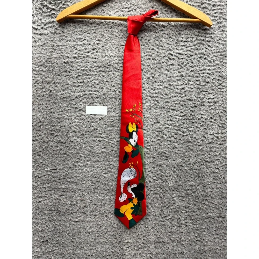 Vega Collection Disney Mickey Mouse & Minnie Mouse Graphic Neck Tie Red 60